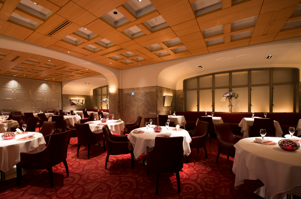 センチュリーコート丸の内(東京都千代田区/二重橋前駅/キッチンスタッフ)_1